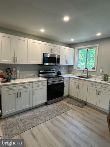 145 MADISON DR, Newark, DE 19711