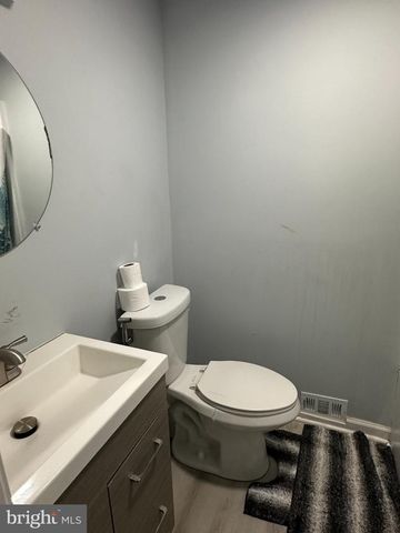 145 MADISON DR, Newark, DE 19711