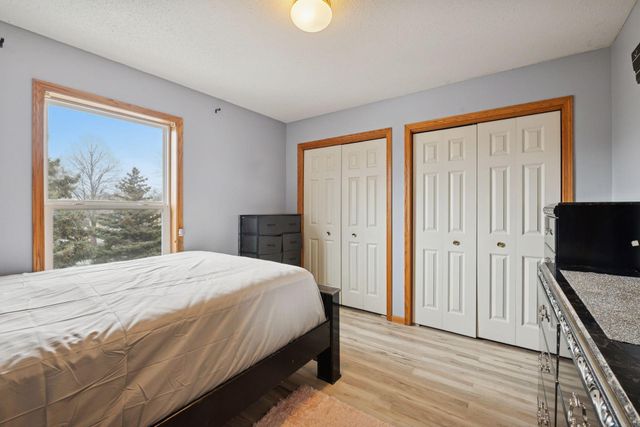 1612 68th Lane N, Brooklyn Center, MN 55430