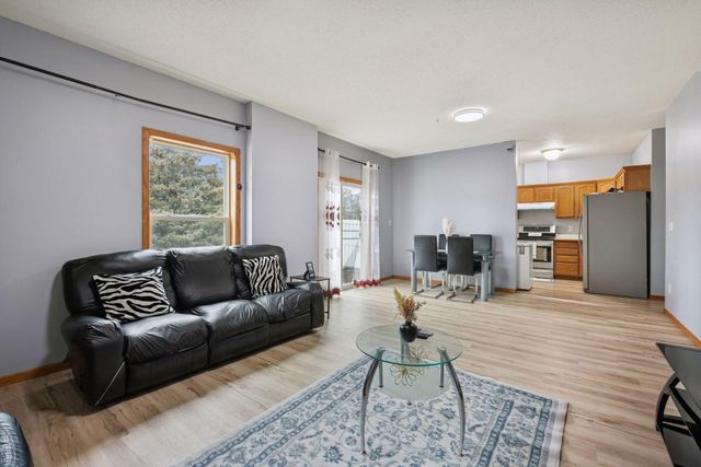 1612 68th Lane N, Brooklyn Center, MN 55430