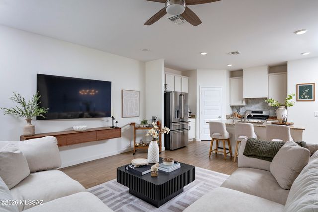 10029 N Ruby Range Trail, Marana, AZ 85653