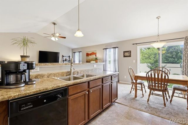 5507 Norgate Court, St Charles, MO 63304