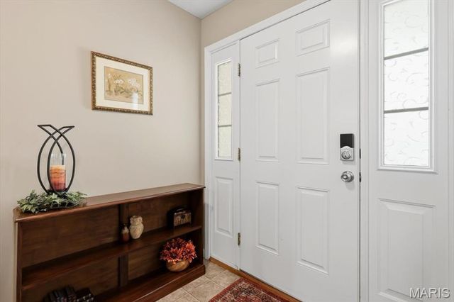 5507 Norgate Court, St Charles, MO 63304