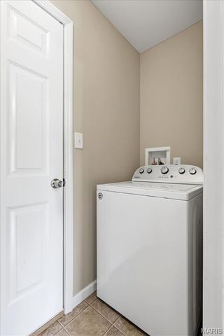 5507 Norgate Court, St Charles, MO 63304