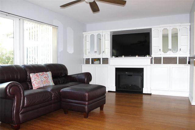 2211 HARRISON DRIVE, Holiday, FL 34691