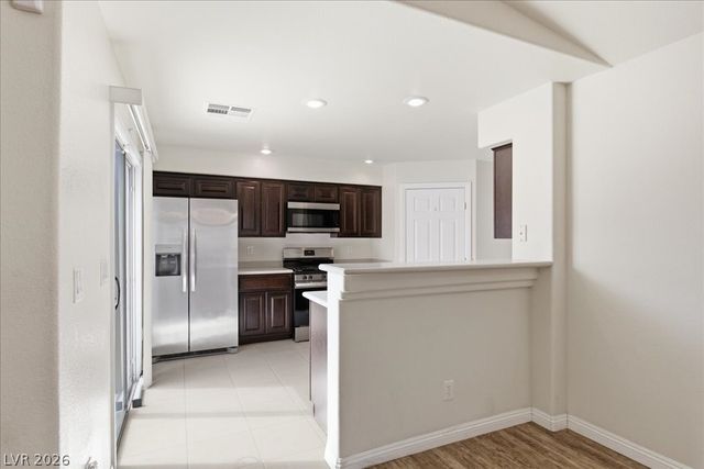 9344 Field Thistle Avenue, Las Vegas, NV 89149