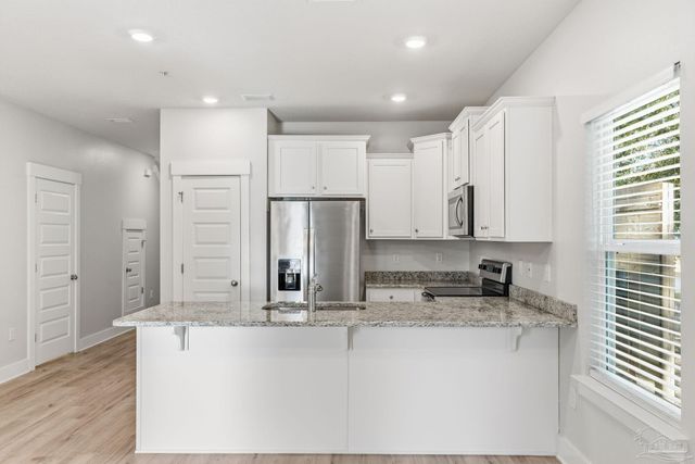 1455 Iroquois Ct, Pensacola, FL 32534