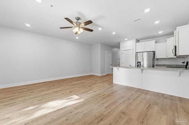 1455 Iroquois Ct, Pensacola, FL 32534