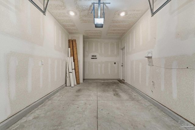 1455 Iroquois Ct, Pensacola, FL 32534