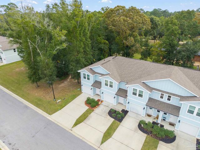 1455 Iroquois Ct, Pensacola, FL 32534