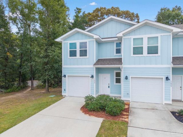 1455 Iroquois Ct, Pensacola, FL 32534
