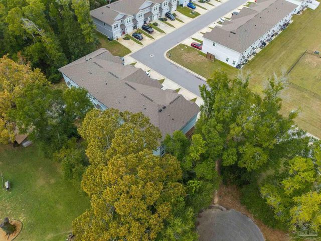 1455 Iroquois Ct, Pensacola, FL 32534