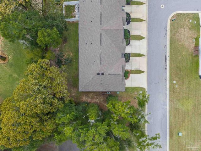 1455 Iroquois Ct, Pensacola, FL 32534