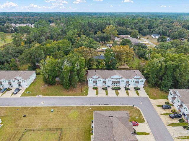 1455 Iroquois Ct, Pensacola, FL 32534