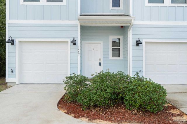 1455 Iroquois Ct, Pensacola, FL 32534