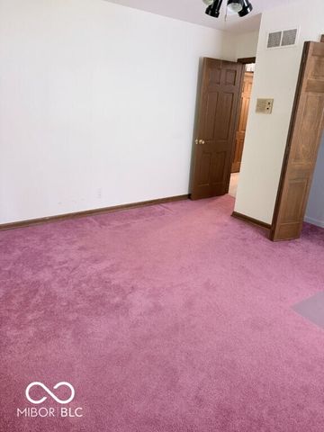 8959 Rexford Road, Indianapolis, IN 46260