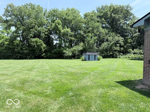 8959 Rexford Road, Indianapolis, IN 46260