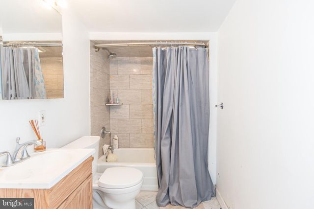 2811 GALLOWAY AVE, Abington, PA 19001