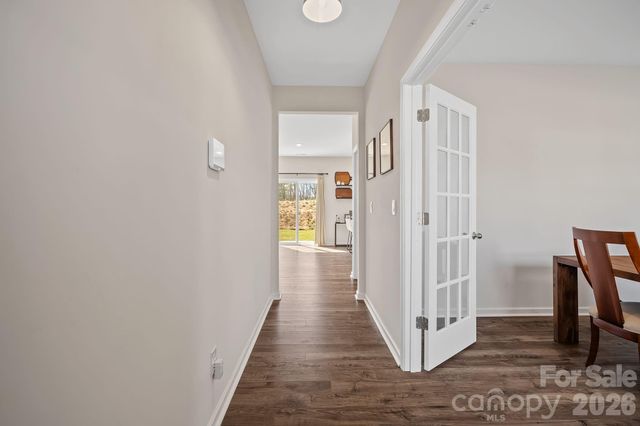 132 Ridgeview Lane, Mars Hill, NC 28754