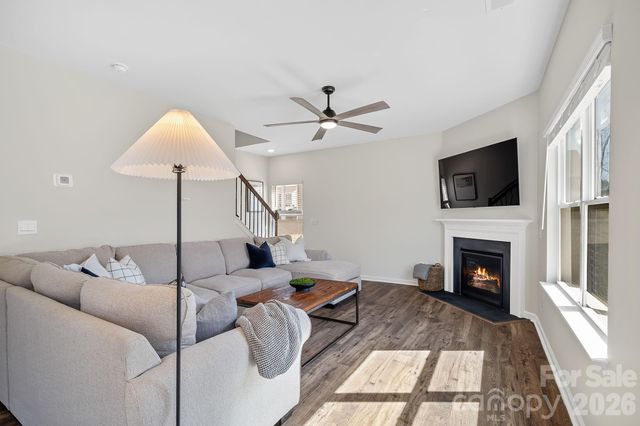 132 Ridgeview Lane, Mars Hill, NC 28754