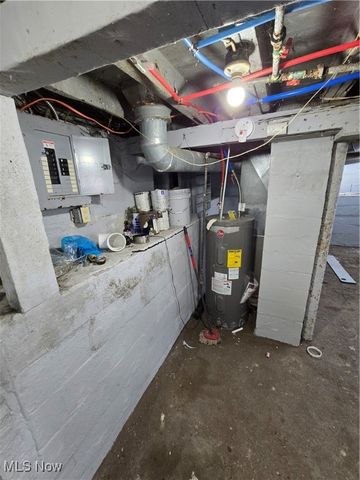 4339 E 72nd Street, Cleveland, OH 44105