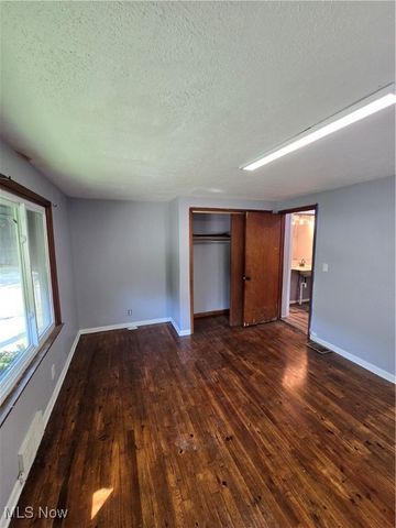 4339 E 72nd Street, Cleveland, OH 44105