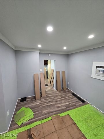 4339 E 72nd Street, Cleveland, OH 44105