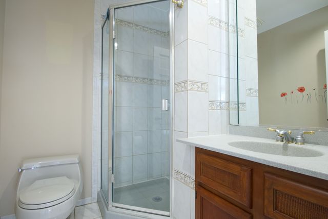 253 W Golfview Terrace, Palatine, IL 60067