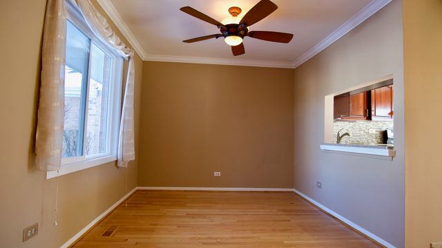 253 W Golfview Terrace, Palatine, IL 60067