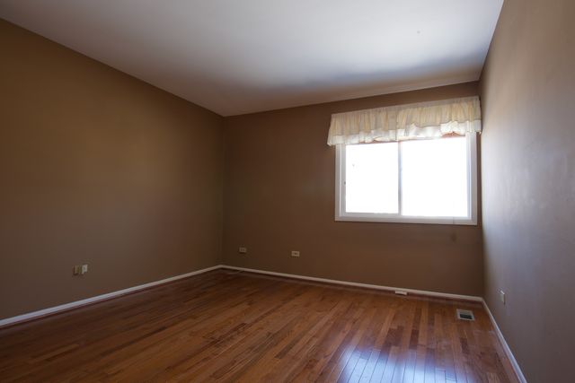 253 W Golfview Terrace, Palatine, IL 60067