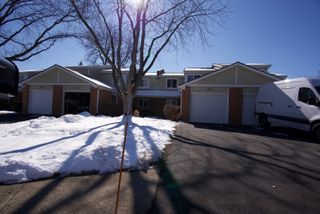 253 W Golfview Terrace, Palatine, IL 60067