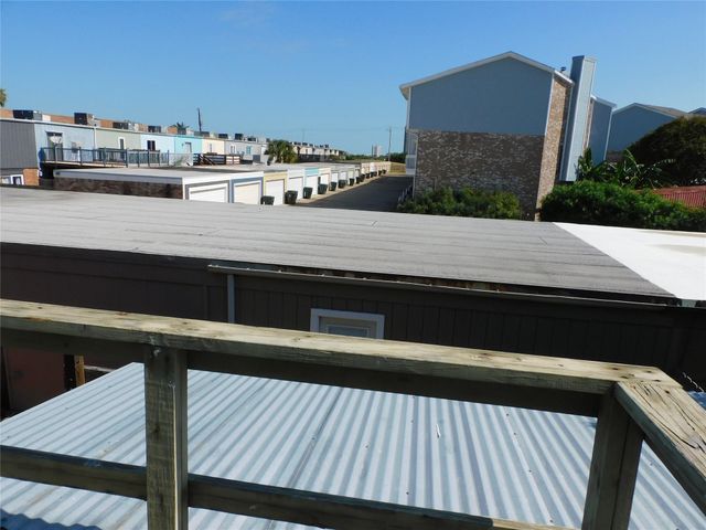 414 1st Street, Galveston, TX 77550