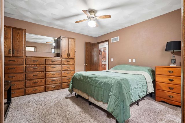 305 Worth Street, Lamont, IA 50650