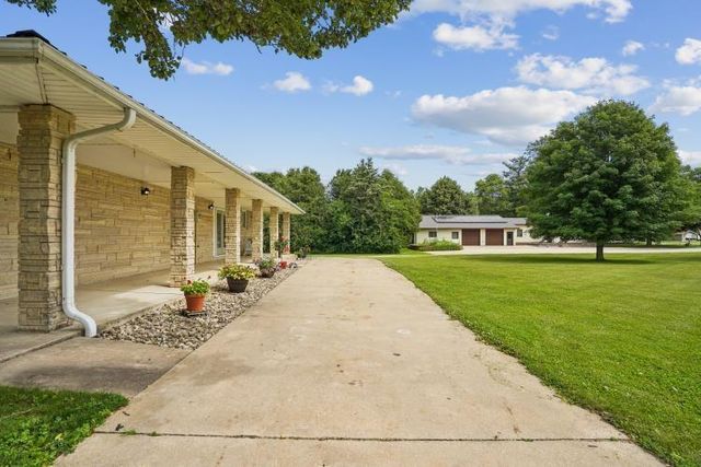 305 Worth Street, Lamont, IA 50650