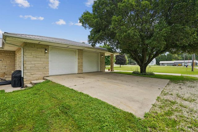 305 Worth Street, Lamont, IA 50650
