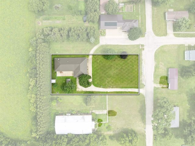 305 Worth Street, Lamont, IA 50650
