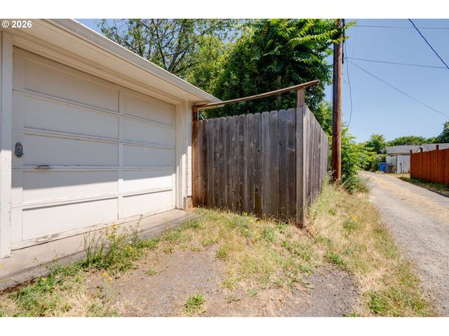 117 W 31ST St, Vancouver, WA 98660