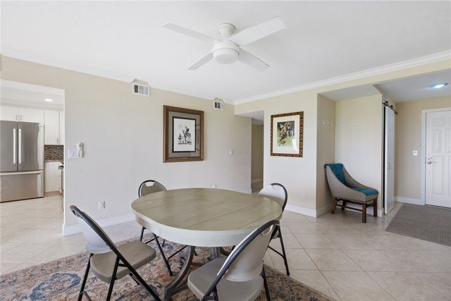 1700 Ocean Drive 204, Vero Beach, FL 32963