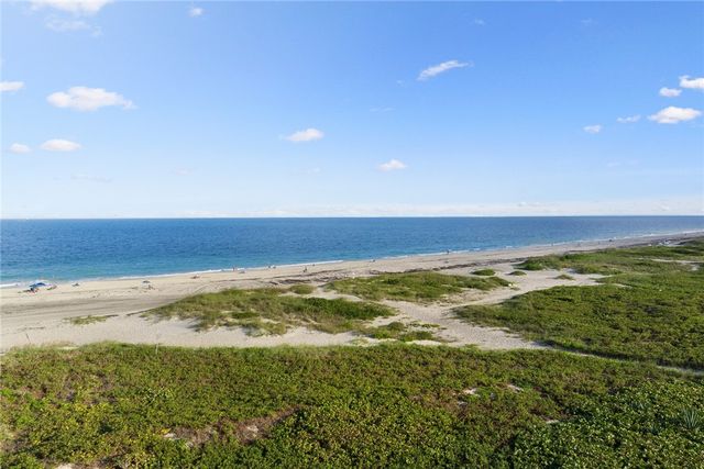 1700 Ocean Drive 204, Vero Beach, FL 32963