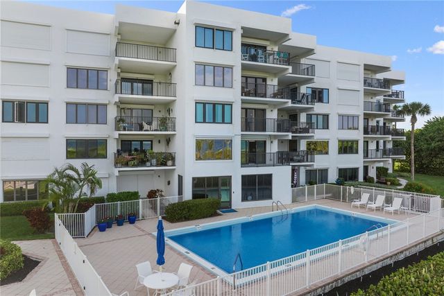 1700 Ocean Drive 204, Vero Beach, FL 32963