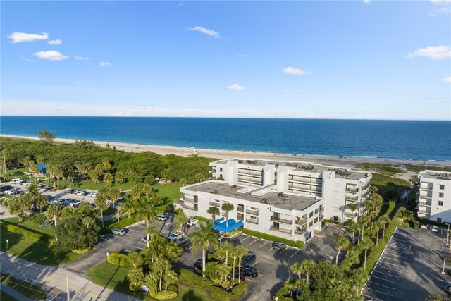 1700 Ocean Drive 204, Vero Beach, FL 32963