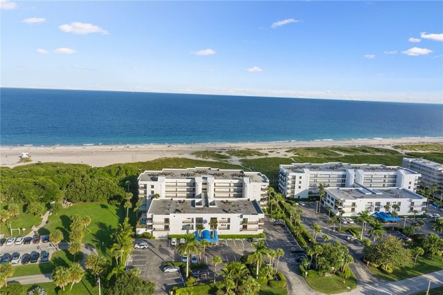 1700 Ocean Drive 204, Vero Beach, FL 32963