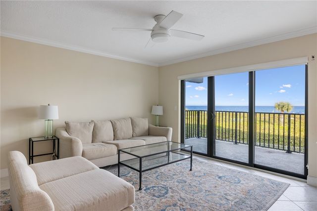 1700 Ocean Drive 204, Vero Beach, FL 32963