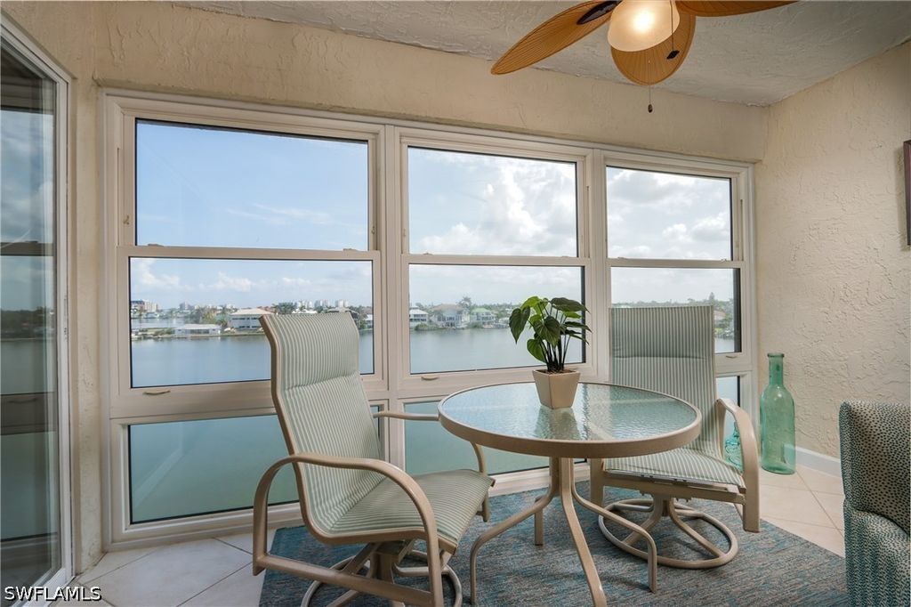 271 Southbay DR 155, Naples, FL 34108