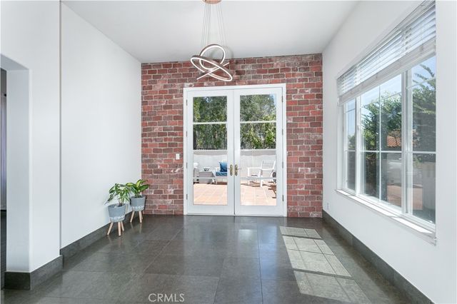 1175 Corte Riviera, Camarillo, CA 93010