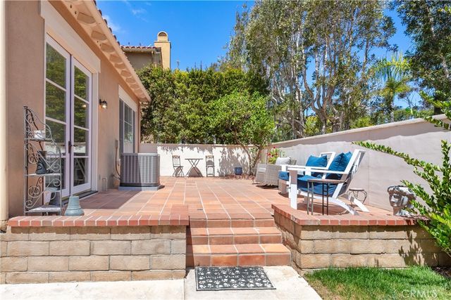 1175 Corte Riviera, Camarillo, CA 93010
