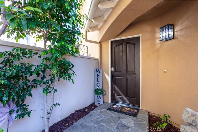 1175 Corte Riviera, Camarillo, CA 93010