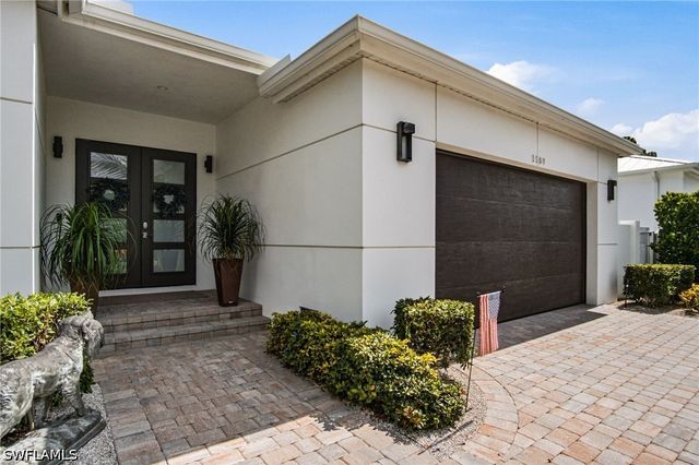 1167 22nd AVE N, Naples, FL 34103