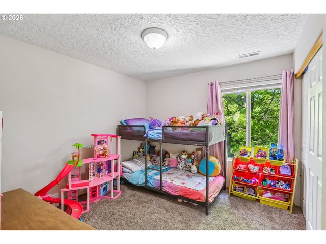 17301 Se 24TH St, Vancouver, WA 98683