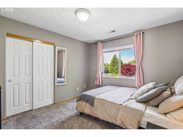 17301 Se 24TH St, Vancouver, WA 98683